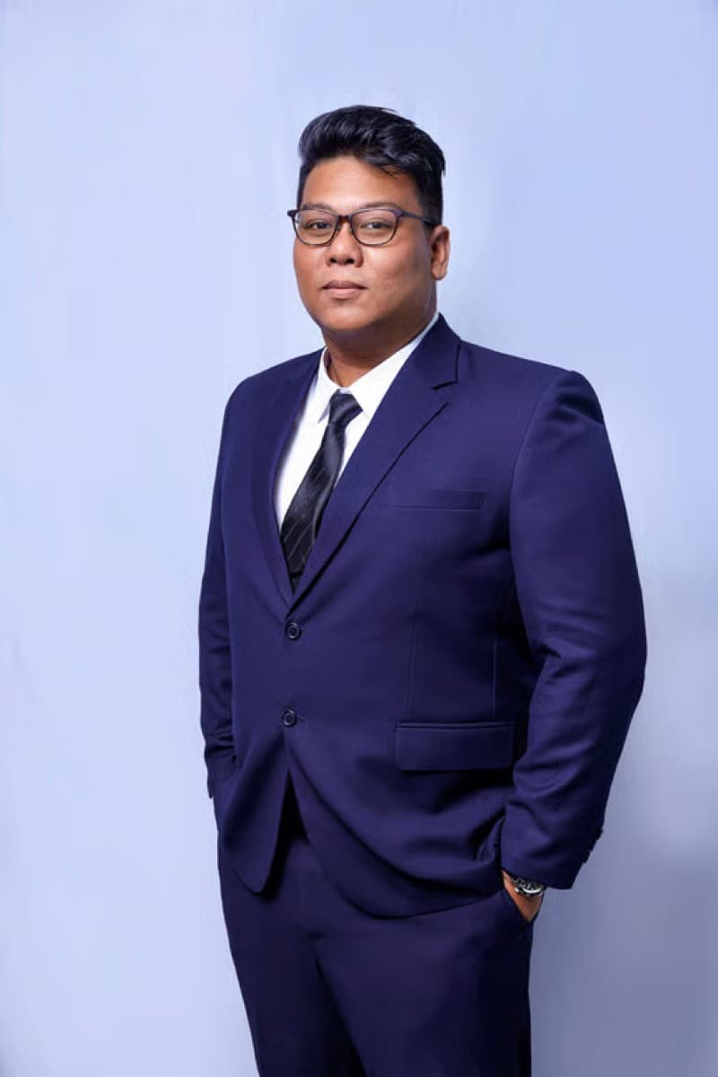Associate Osteopath Salman Fitri, founder of The Muscle Remedy